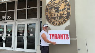 Protesting day 2.1 first amendment audit #miamidadecounty #rondesantis