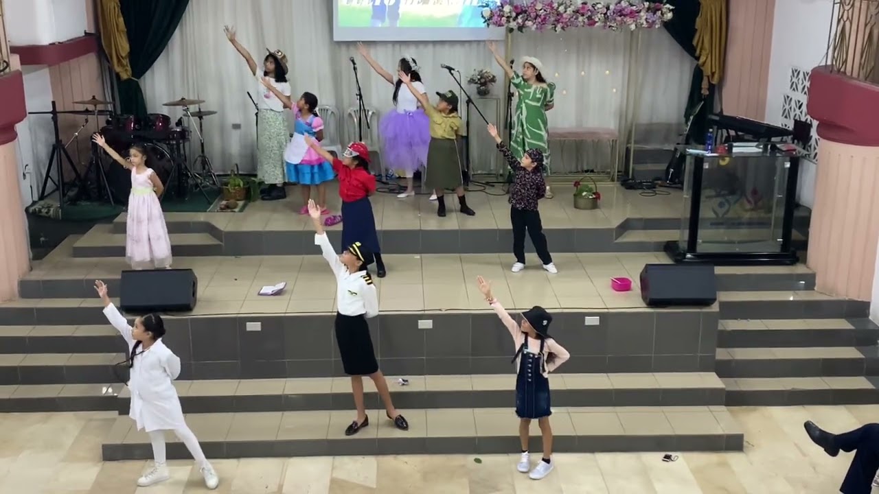 COREOGRAFÍA DIOS TE HIZO TAN BIEN