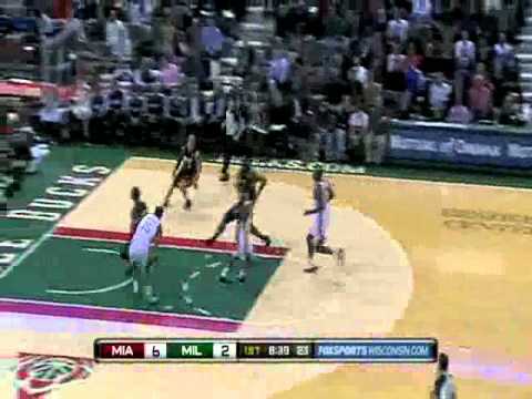 Dwyane Wade Alley Oop To Lebron James Vs Bucks - Free V ...