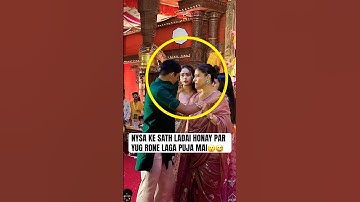 Kajol with her daughter Nysa Devgan & son Yug Devgan at durga Puja 😍