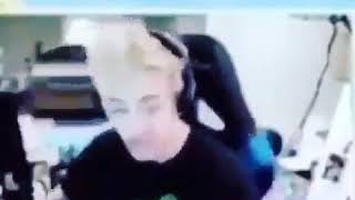 Ninja makes fun of Ali-A (earrape) screenshot 3