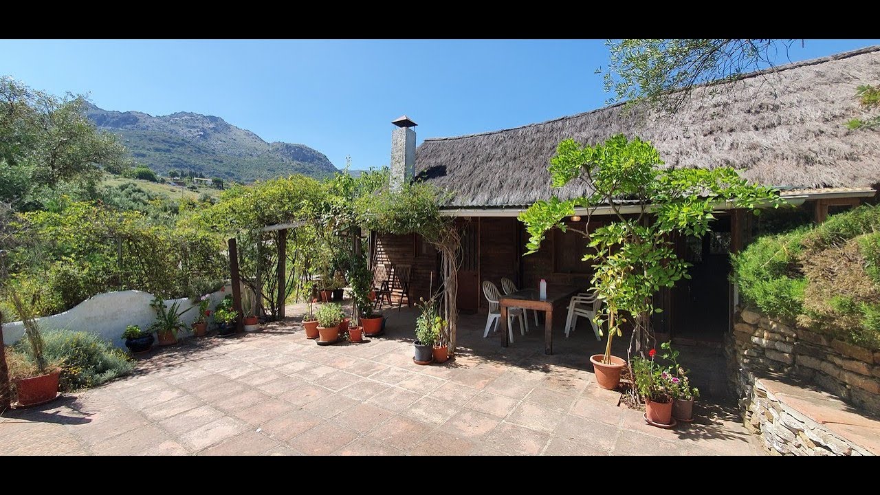 Cortes country cottage for sale