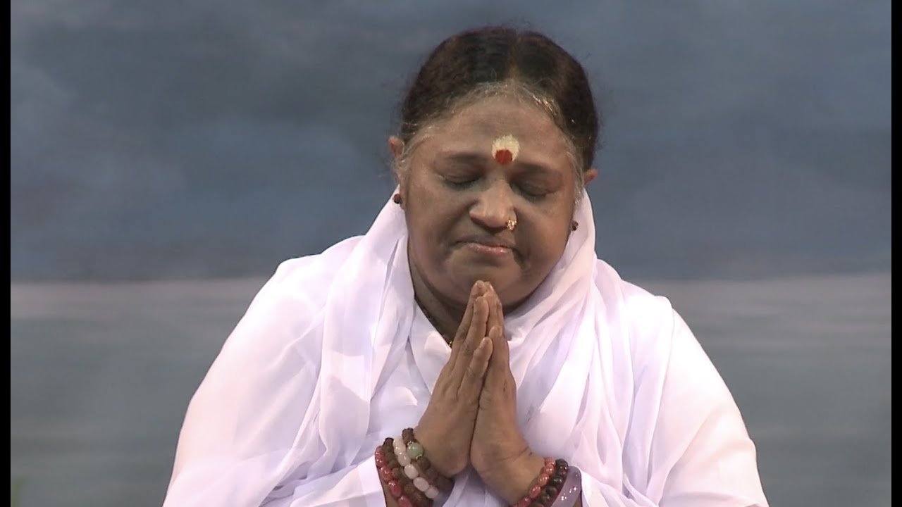 30 ANS DE LA VENUE D'AMMA EN FRANCE