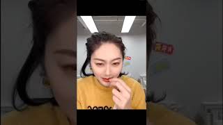 Beautiful Chinese girl allergy wet sneeze 100