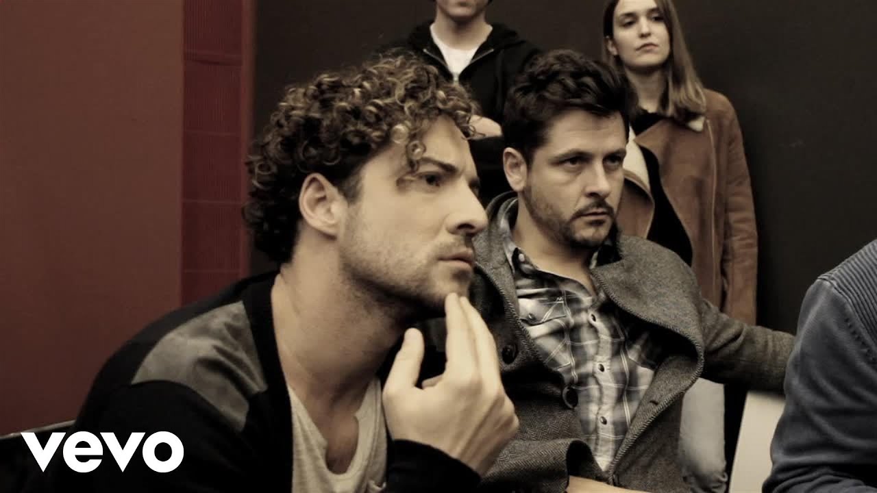 David Bisbal - Diez Mil Maneras (Making Of) - YouTube