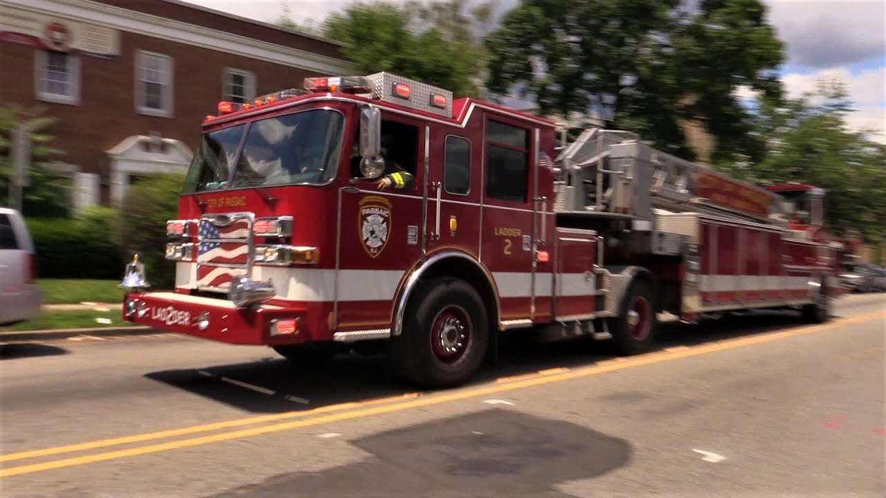 Passaic NJ Fire Department Engine 3, Ladder 2 Responding June 28th 2017