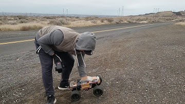 Arrma Granite voltage mega RW drive 3s speed runs 40+mph