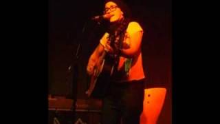 Elli - Run away unplugged in Hamburg