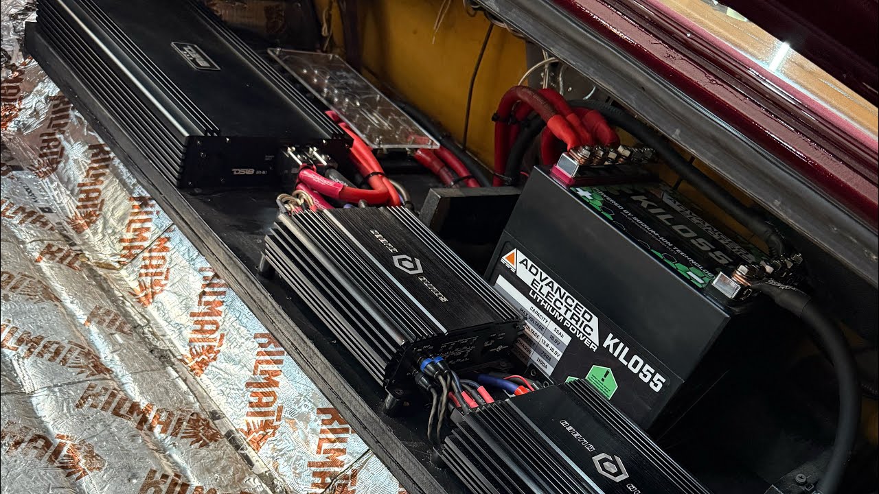 Advanced Electric Kilo 55 and battery delete installed.