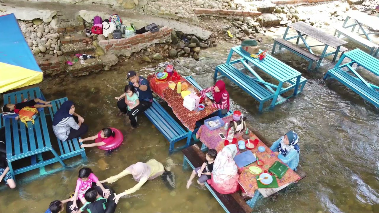 La Cottage Cafe And Chalet Sahom Youtube