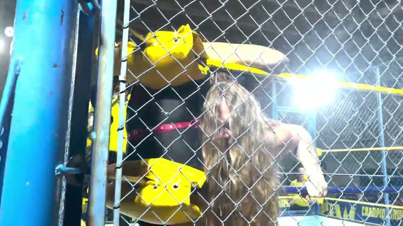 Two Women inside a Steel Cage and more!  CIW Ringside is NEW!