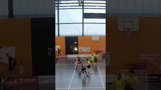 Eimol ums Fäld! 😲❤️🖤 #unihockey #floorball #innebandy #salibandy #florbal