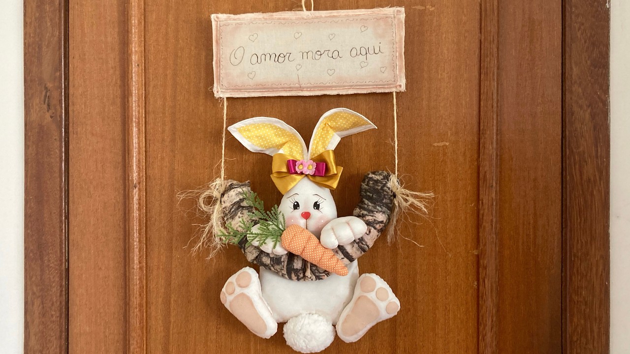 Enfeite coelho pendurado