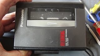 I disassembled the Panasonic QR L306 portable cassette recorder