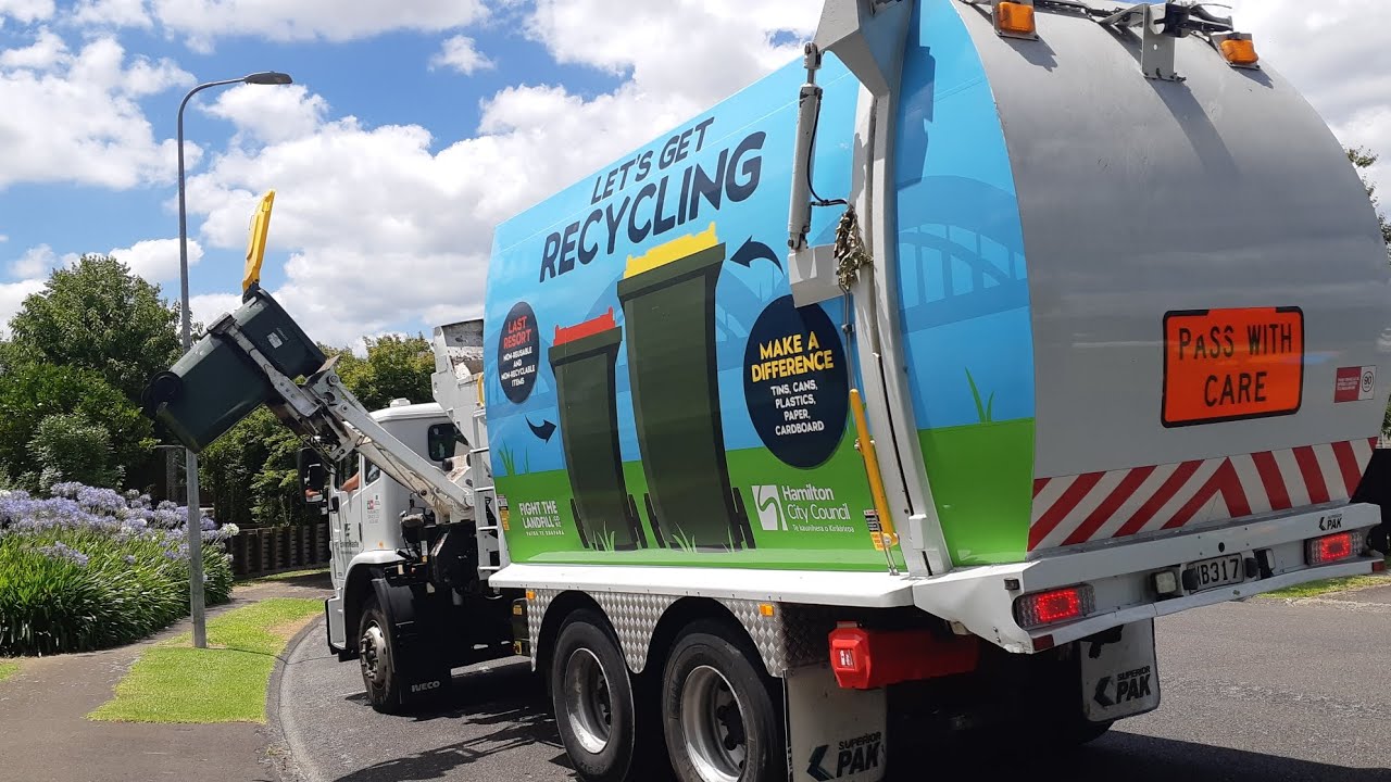 Hamilton Recycling T1090 MWB317, Oscar The Grouch YouTube