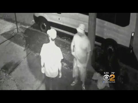 Frightening Borough Park Robbery 