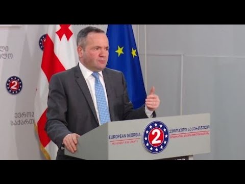 \"ეპიდემიის პირობებში ჯანდაცვის სისტემის გაძლიერების ნაცვლად, მთავრობა მის დასუსტებაზე მუშაობს\"