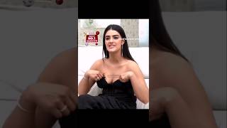 Kavya Thapar Setting Her Bust...