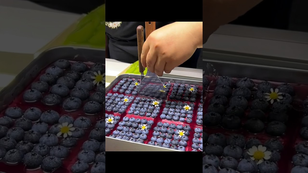 Asian Street Food BLUEBERRY TIRAMISU 
