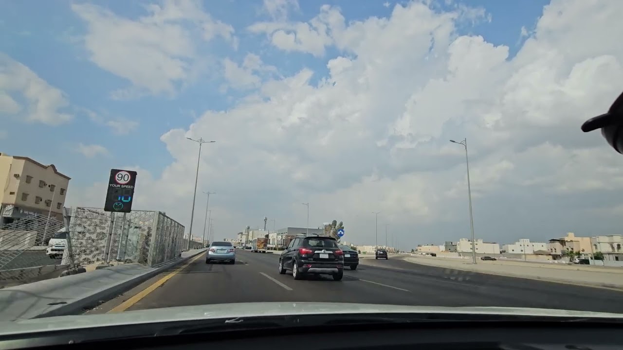 جولة في الاجواء الممطرة في الاحساء على انغام #عبدالعزيز_الضويحي #الهفوف #alhassa #saudiarabia