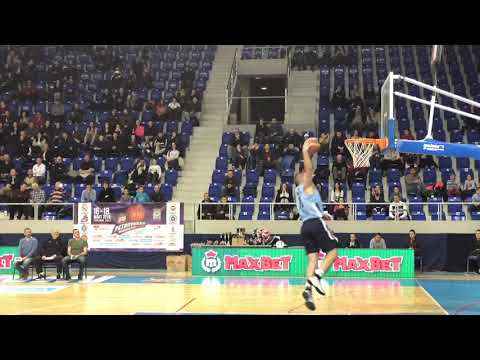 Slam dunk competition