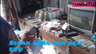 #Nostalgia kapan terakhir beli DVD dan VCD di pasar hobi bapak punya anak