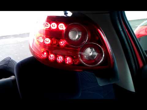Problèmes feux arrières 206 à leds YouTube