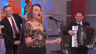 Marčela Frančesko & Ansambl Hajo - Blijedi mjesec - Live
