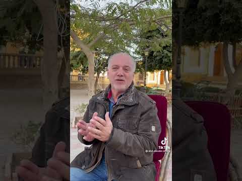 صوت جميل للاستاذ عبدالقادر حبيبي على الدنيا