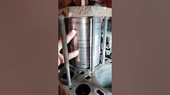 Хова.. вытаскиваем гильзы.. Изготовили съемник..