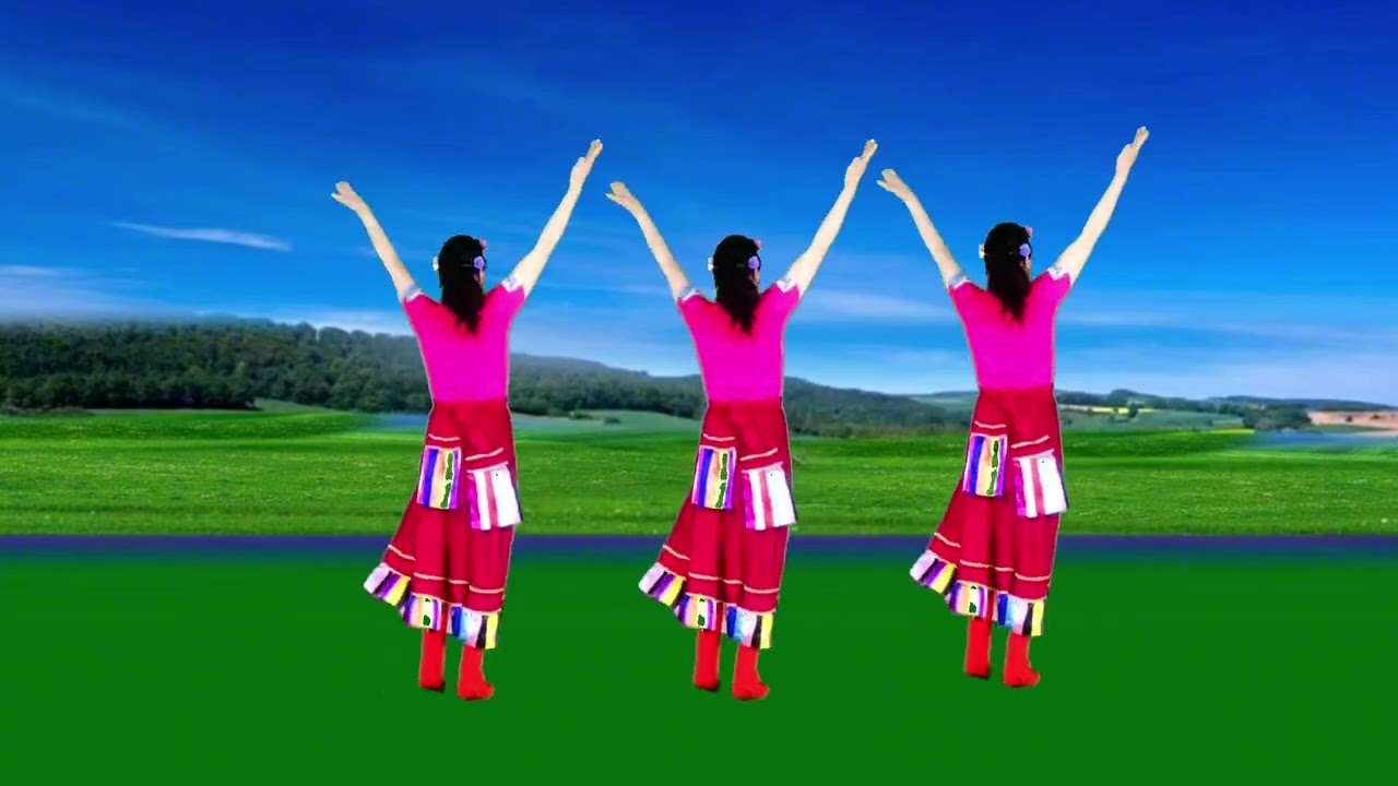 草原金曲广场舞《向往神鹰》云飞演唱，歌声宛如天籁，背面演示