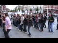 Les pouces en avant et tchic et tchac flashmob armentires officiel