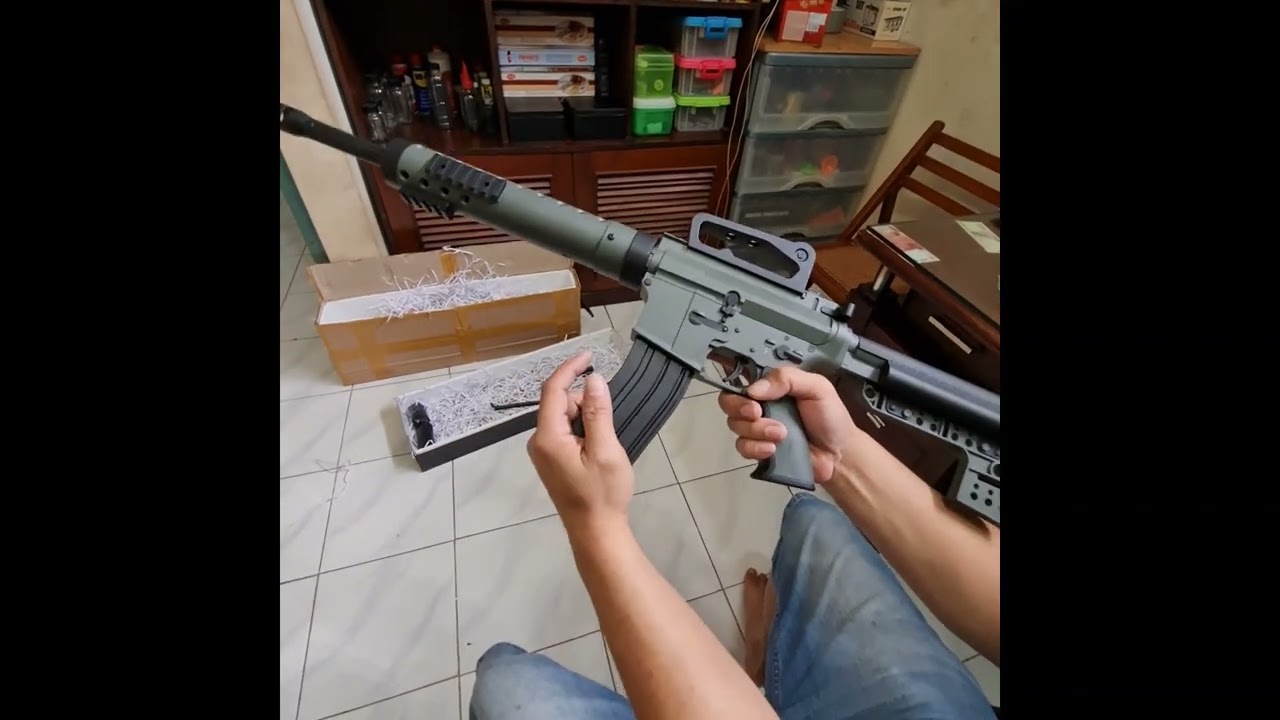 My Custom Paint Airsoft Spring model mirip M4 VLTOR