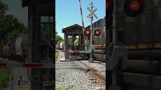Manual railways crossing gate men #train #railwaycontent #shortvideo #viralshort #railway