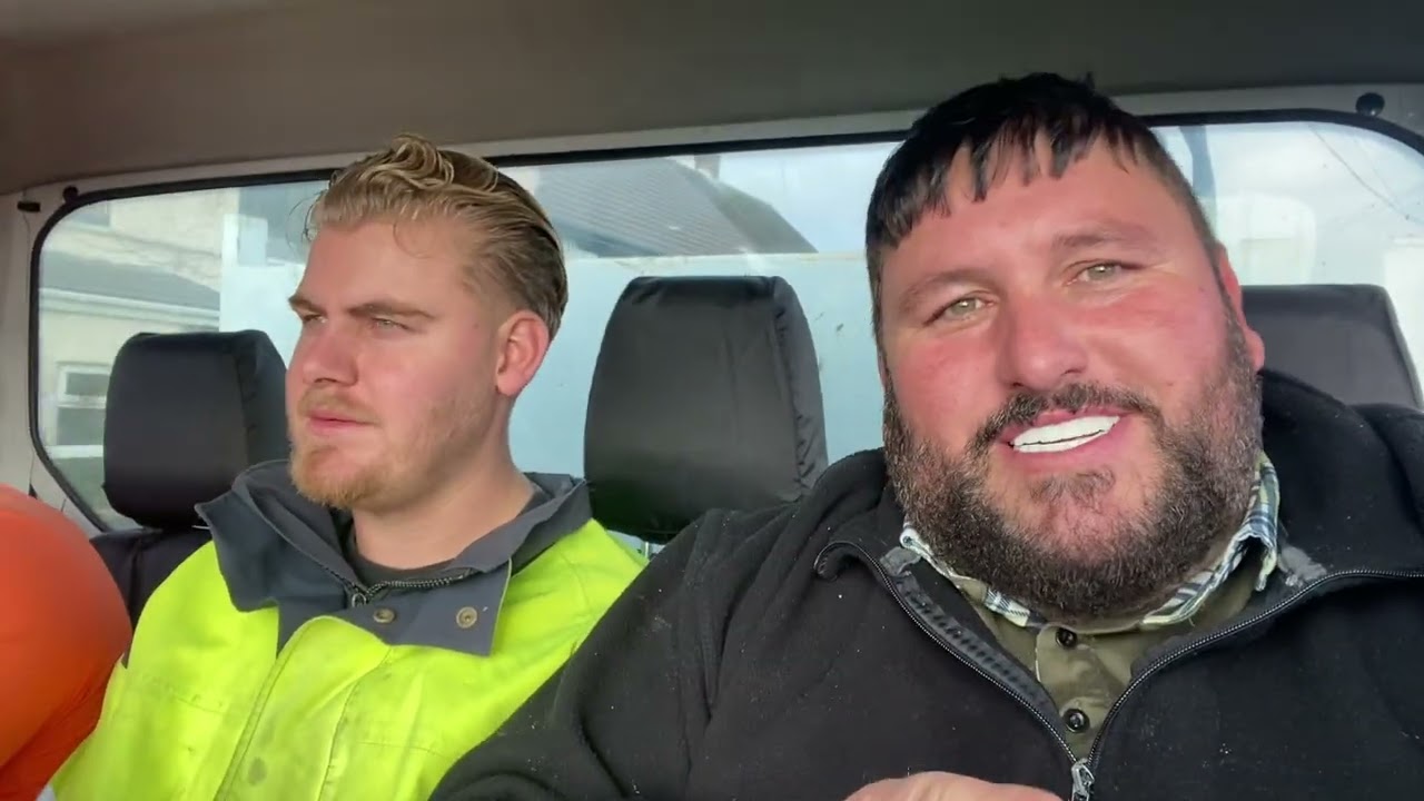 Обзор еды и немного шалостей с парнями.