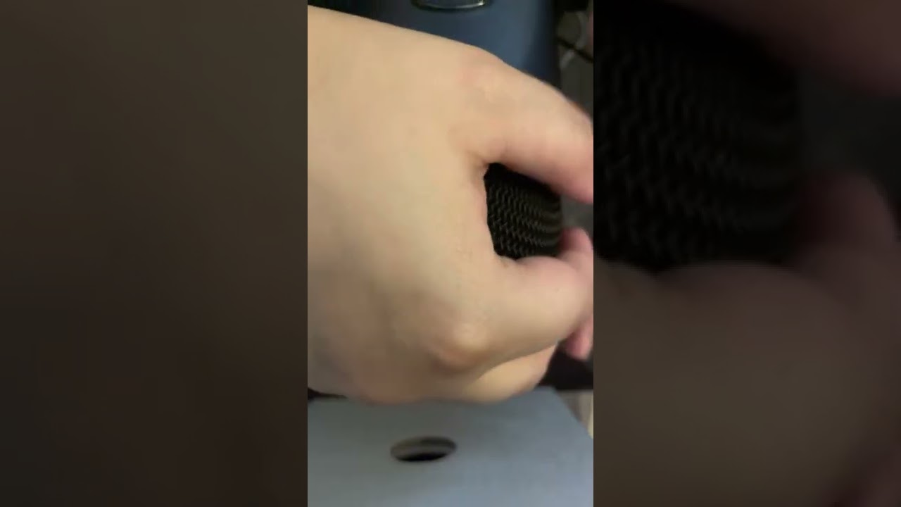 ASMR mic squeezing no cover