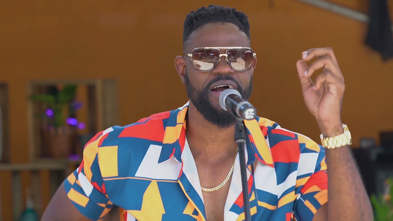 D Major performing for Earth Hour 2021