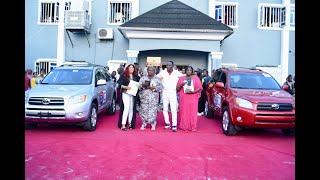 PROPHET JEREMIAH RECONCILES TWO VETERAN NOLLYWOOD ACTORS BLESSES THEM WITH SUV'S, 2 MILLION NAIRA