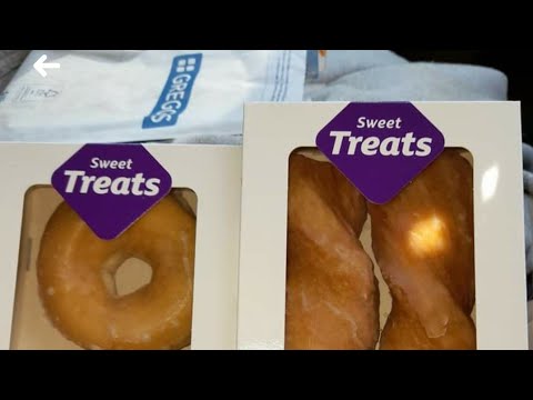 Kids Try GREGGS YUM YUMS - Sweet Treats Selection 