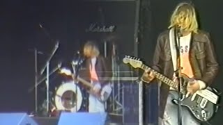 Download lagu Nirvana Come As You Are August 23 1991 Reading Fes... mp3