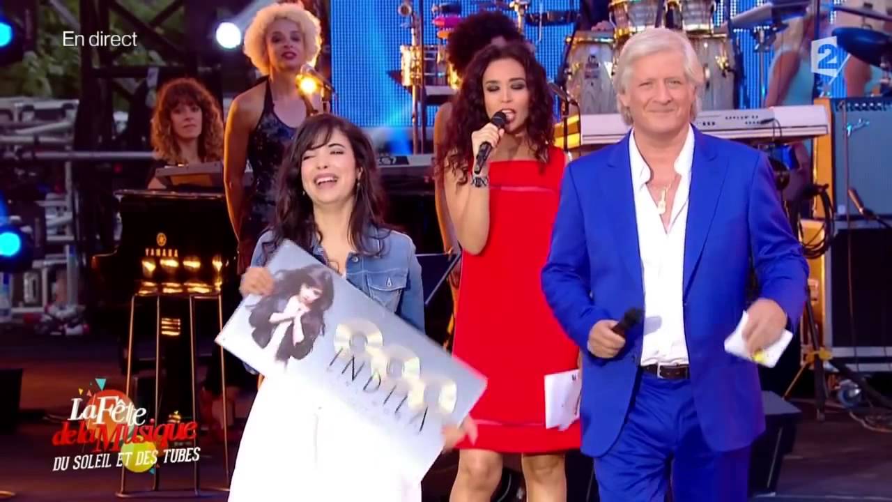 Indila üçlü platin alırken duygulanıyor - Müzik festivali 2014