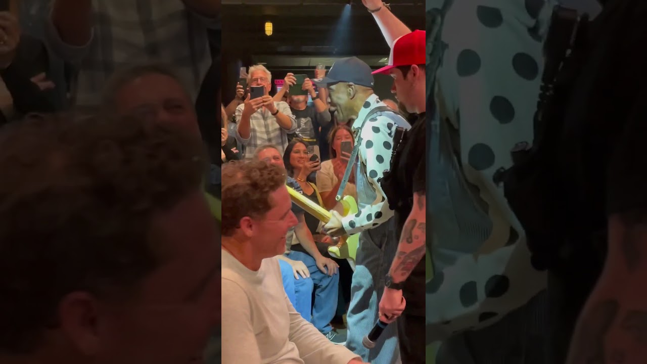 Witness the Magic: Mr. Buddy Guy's Unparalleled Blues Talent in Austin Tx