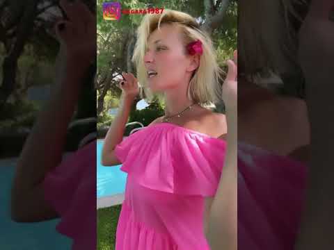 Video: Ha En Baddräkt Eller Inte: Polina Gagarina Delade En Uppriktig Bild På Stranden