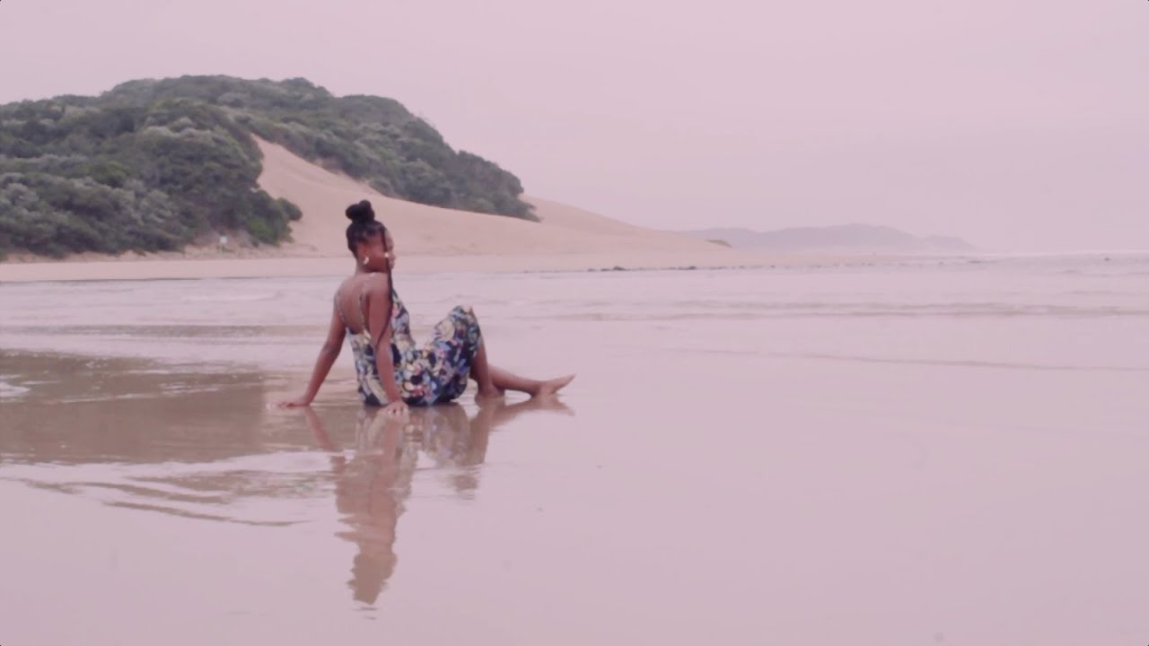 Elle Jack - Mood (Official Visualizer) auf YouTube ansehen Elle Jack - Mood (Official Visualizer) auf YouTube ansehen