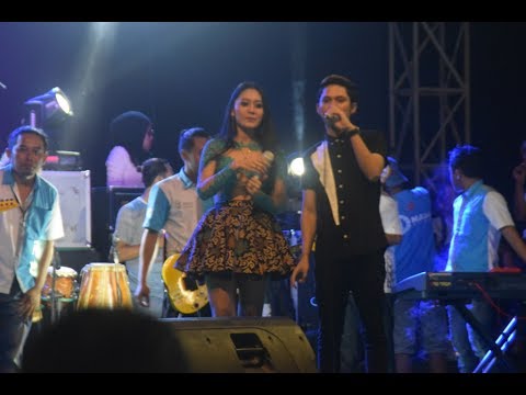 Live Vita Alfia feat Mahesa Sebelum Detik2 gesekan di Jajag