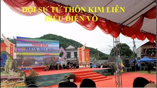 Đội sư tử thôn Kim Liên xã Hồng Phong biểu diễn võ tại hội Háng Pò