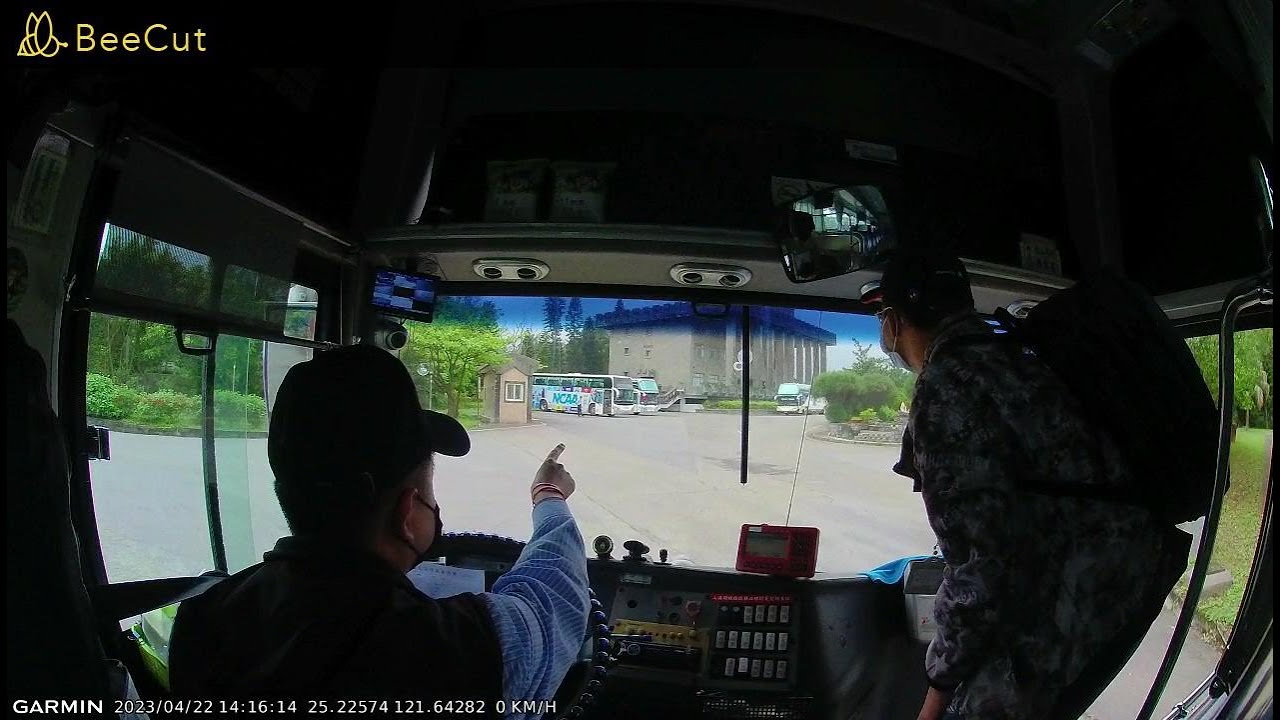 2023年4月22日(六)  假日班 1815 台北車站發車金青中心