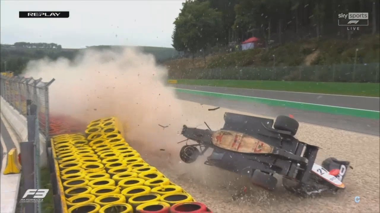 Zane Maloney & Oliver Goethe Huge Crash Flip | F3 2022 Spa Francorchamps - YouTube