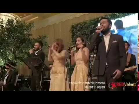 Bruno Mars - That’s What I Like ( @redvelvetentertainment ) Live at Hotel Mulia [ INSTAGRAM ]