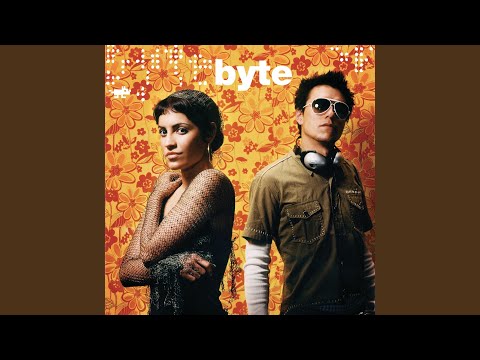 Watch the video for Me cuesta tanto olvidarte